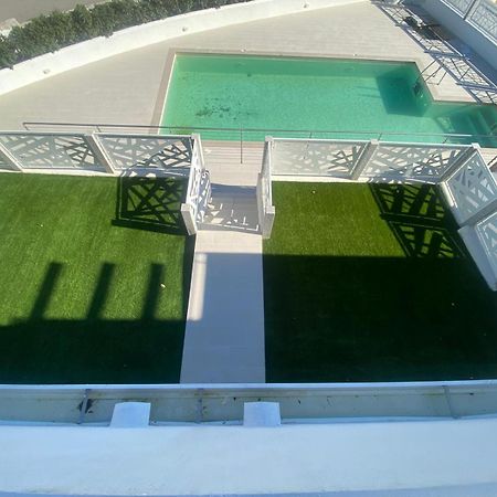 Aqua Life Luxury Apartment อาร์ซาเคนา ภายนอก รูปภาพ